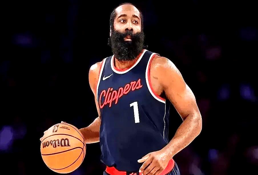 哈登再度暴击，火箭队气势如虹