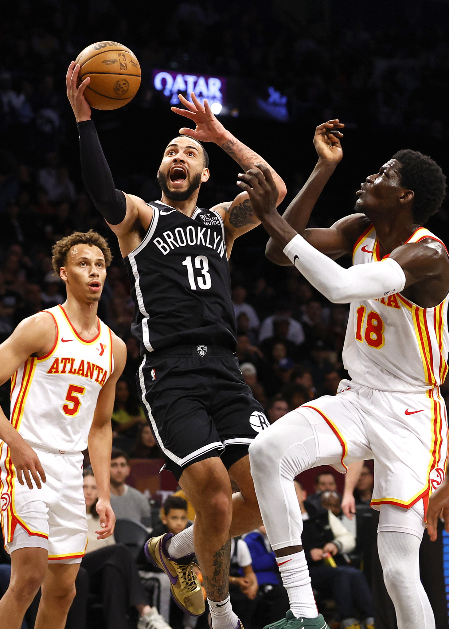 篮网遭遇勇士逆转,两连败 篮网遭遇勇士逆转,两连败