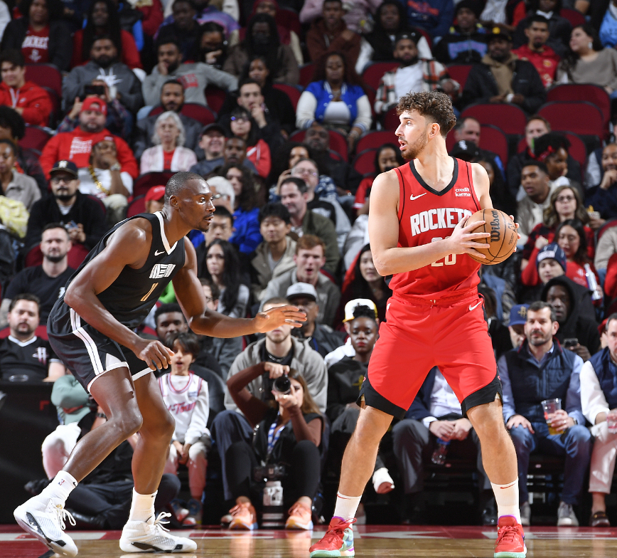 火箭击败灰熊,保持不败纪录 火箭击败灰熊,保持不败纪录