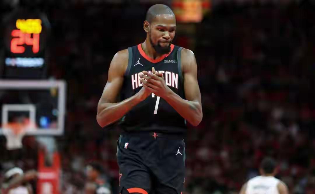 上海队碾压爵士，杜兰特关键制胜